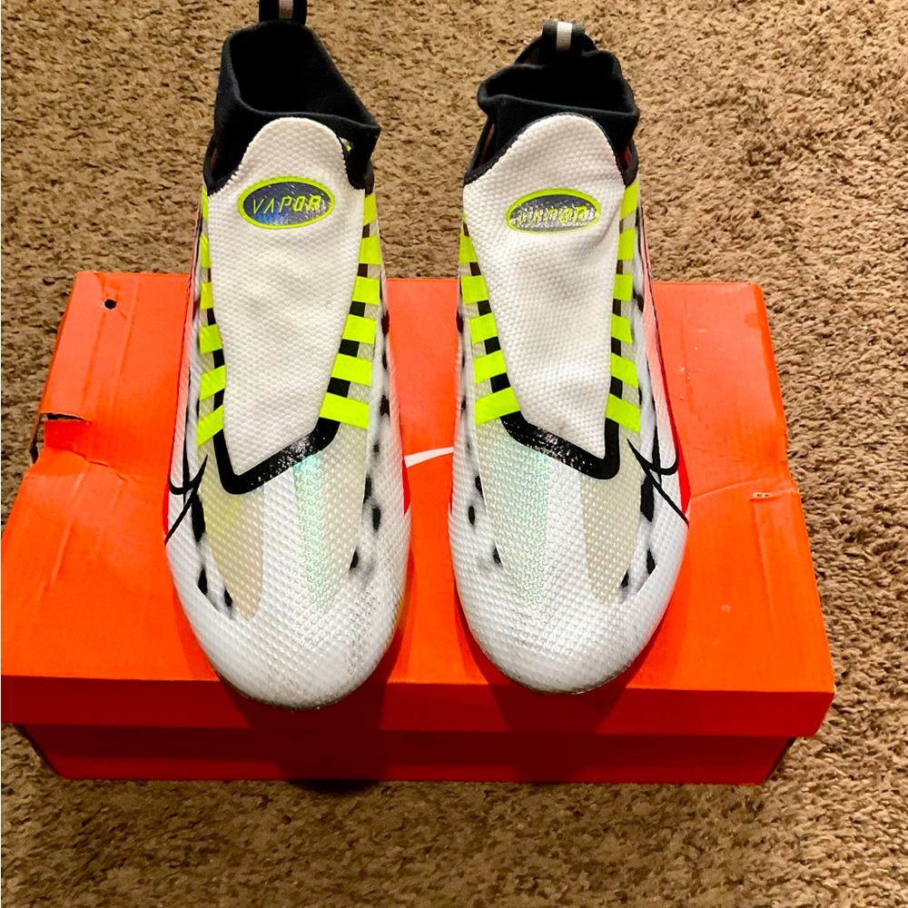Nike Vapor Edge Pro 360 Football Cleats Sz 12